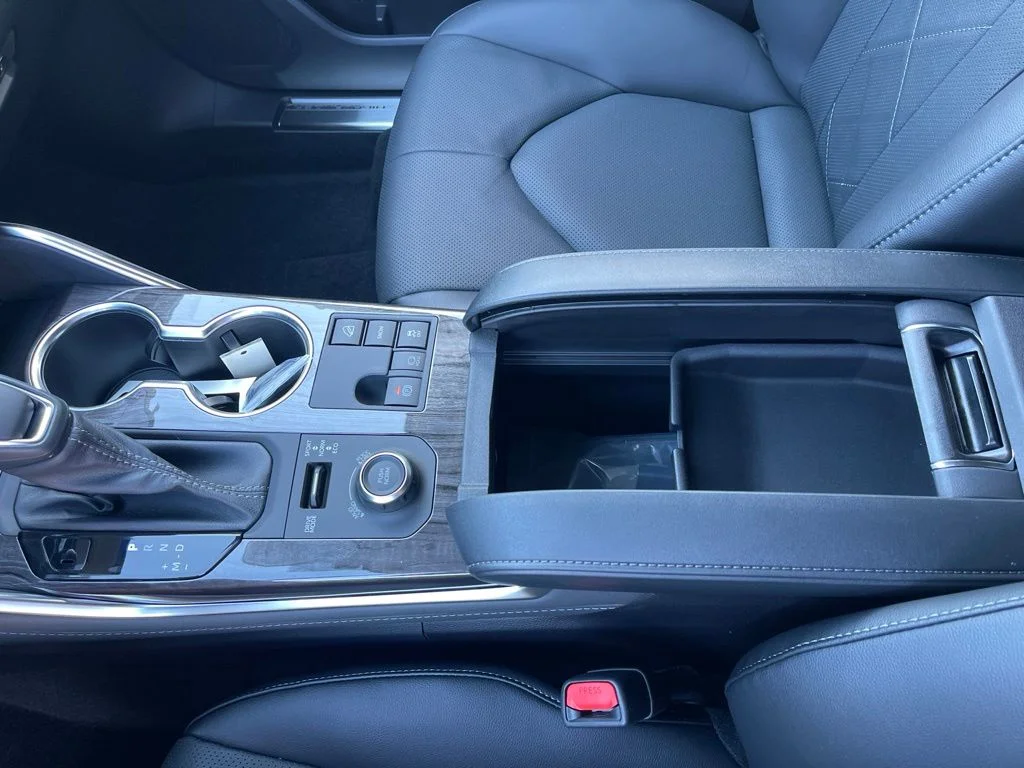 New 2026 Heavy Metal Toyota Platinum image 25