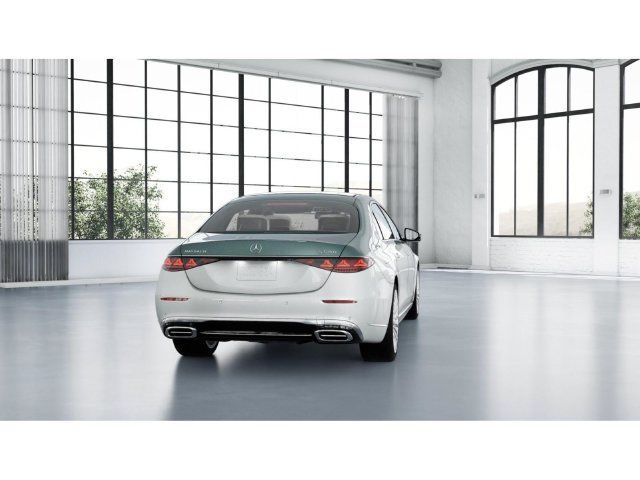New 2027 MANUFAKTUR Moonlight White Metallic Mercedes-Benz S 580 image 24