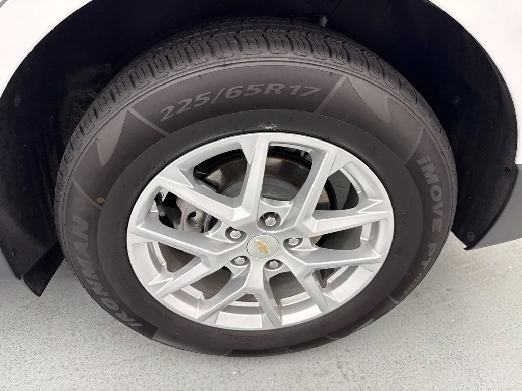 Used 2024 White Chevrolet LT image 6