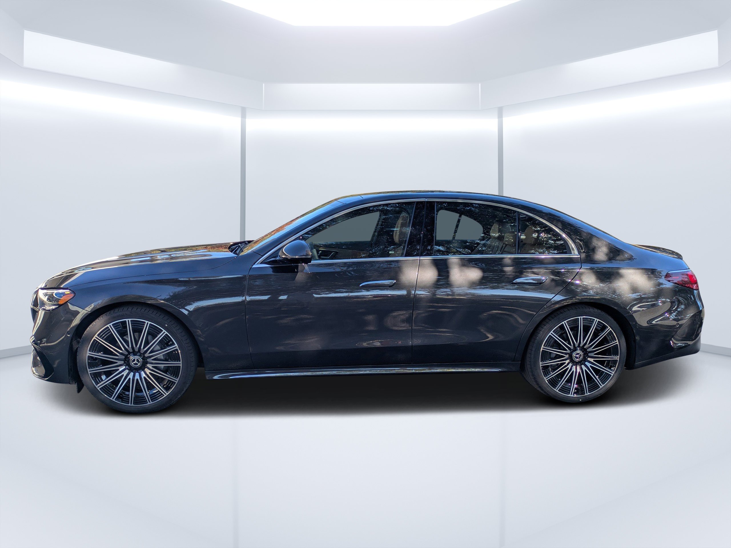 2026 Mercedes-Benz E-Class E350 - Photo 6