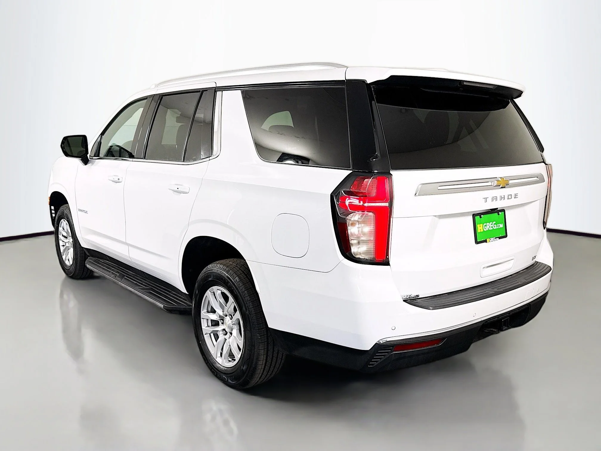Used 2022 Summit White Chevrolet LT image 5