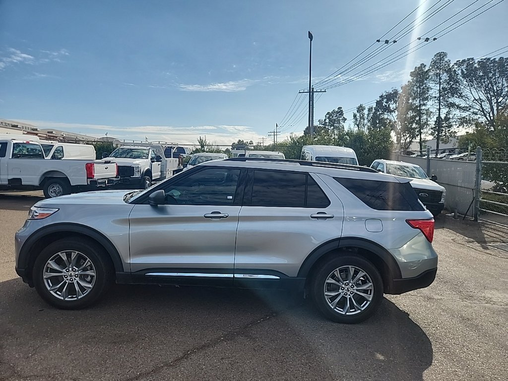 Used 2023 Silver Metallic Ford XLT image 9