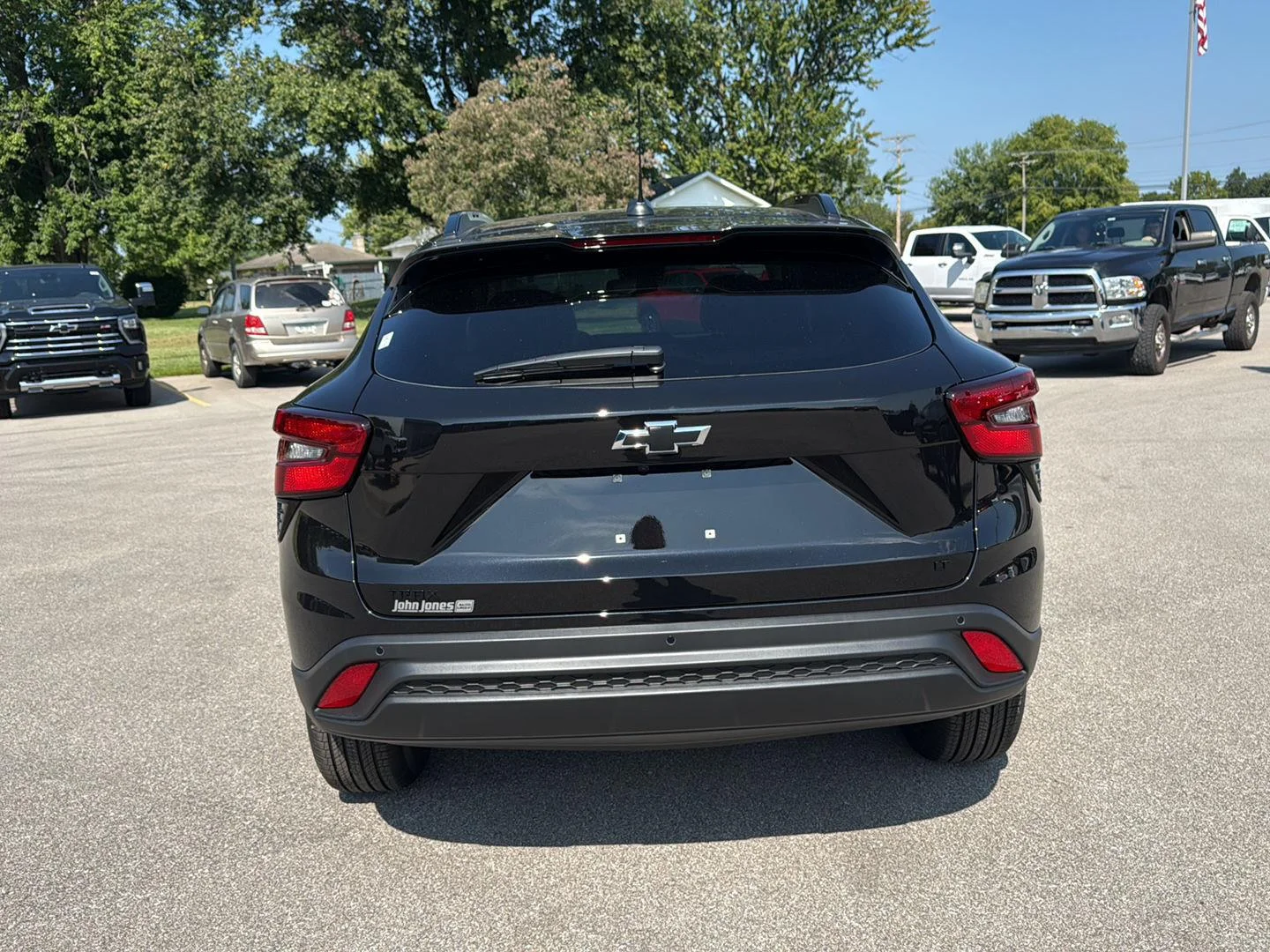 2026 Chevrolet Trax LT - Photo 16