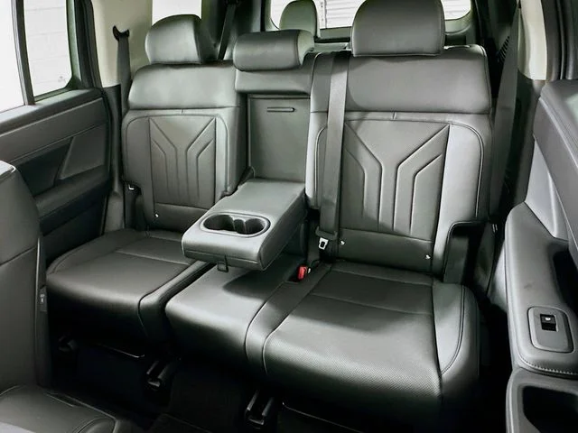 New 2025 Hyundai SANTA FE XRT
