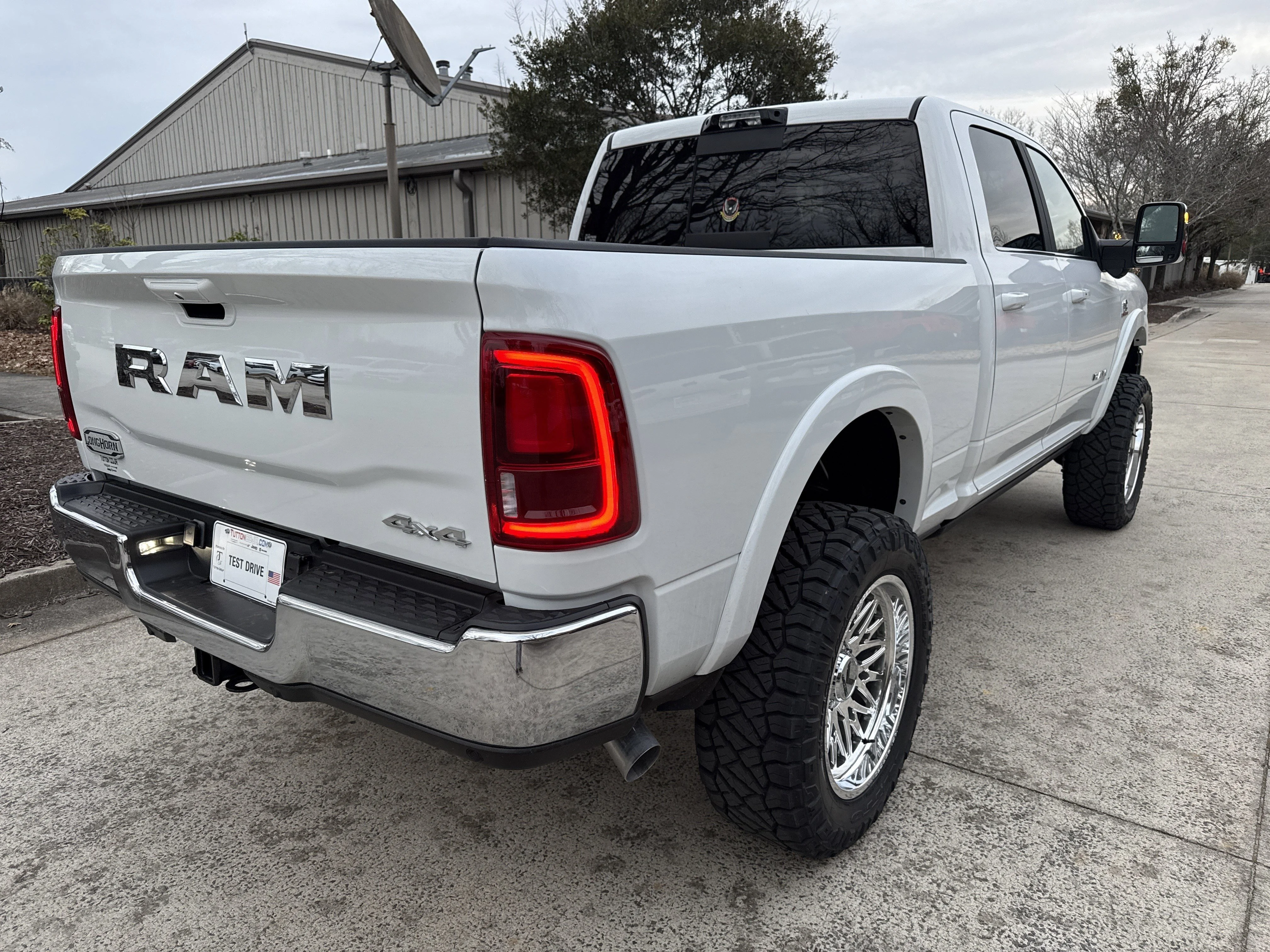 2025 RAM 2500 Limited - Photo 8