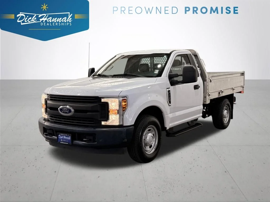 Used 2018 White Ford XL image 1