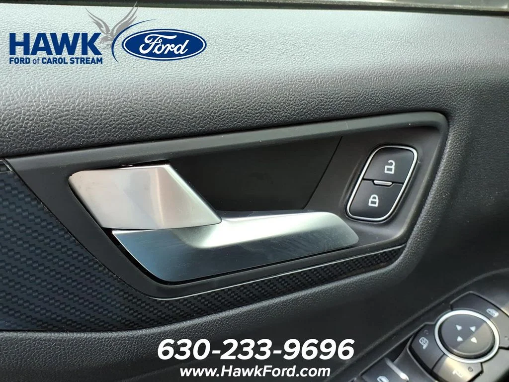 Used 2025 Silver Metallic Ford ST-Line Select image 18