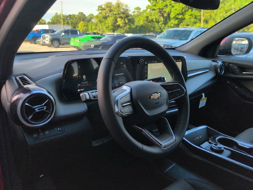 2027 Chevrolet Equinox LT - Photo 32