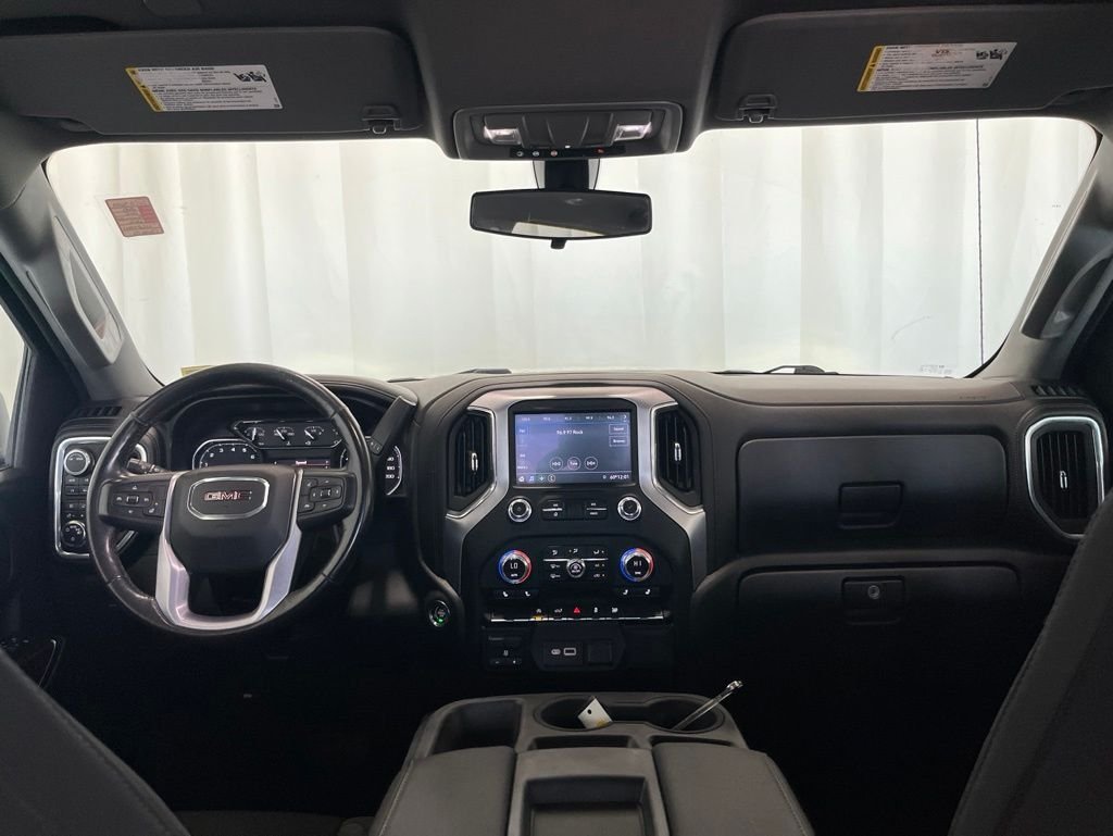 Used 2021 White GMC Elevation image 16