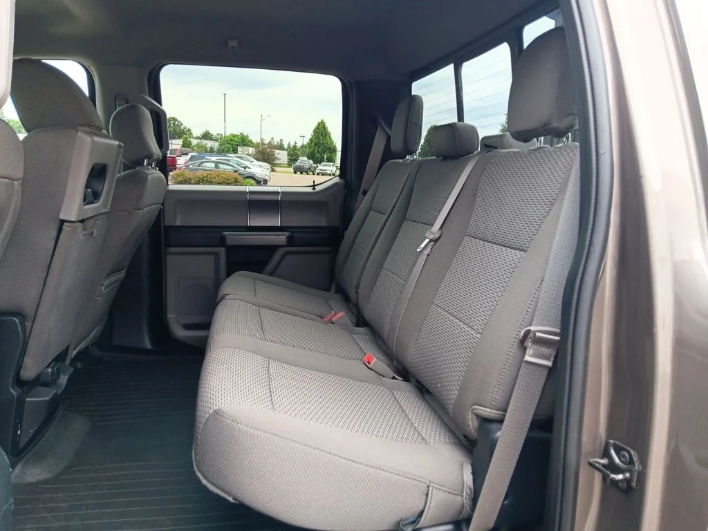 Used 2020 Stone Gray Metallic Ford XLT image 32