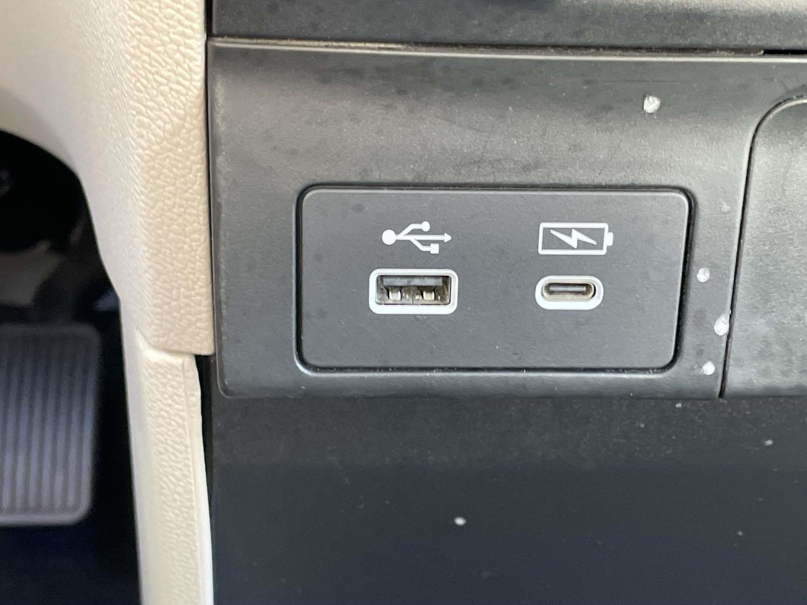Certified Used 2025 Black Honda EX-L image 31