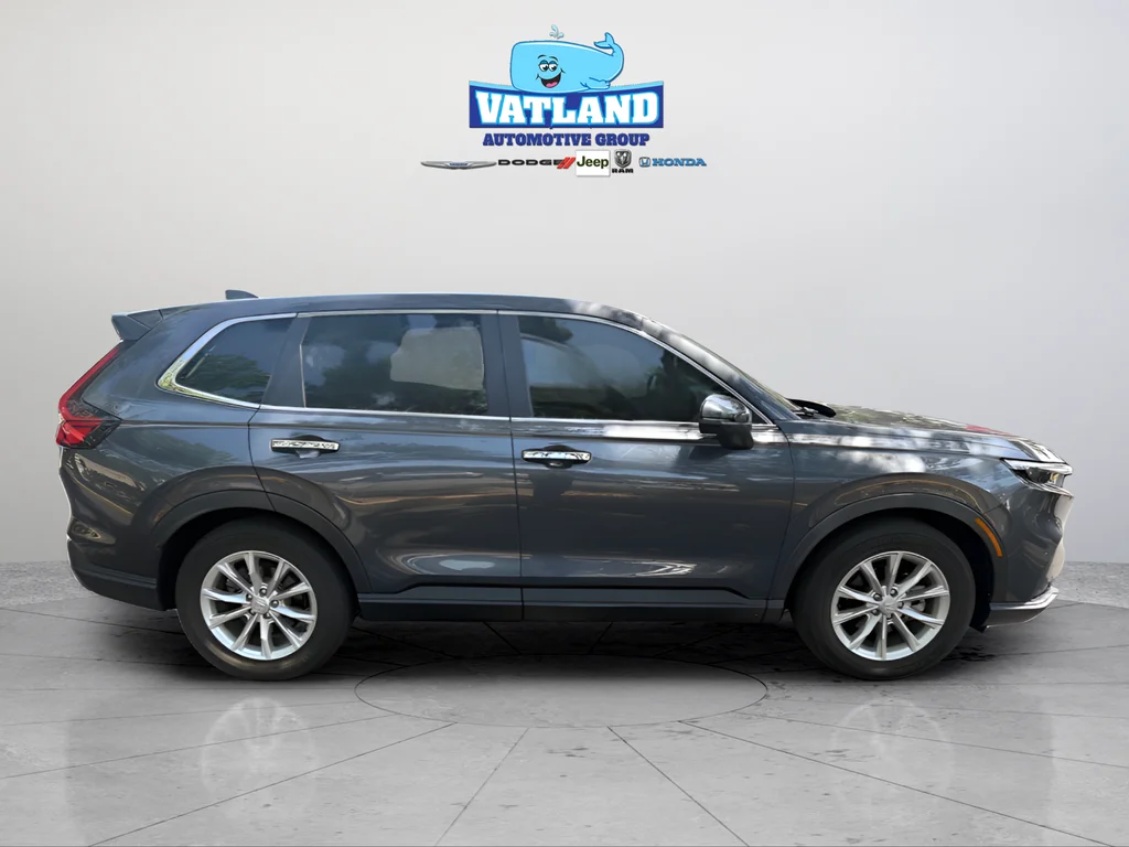 Certified Used 2024  Honda EX-L image 3