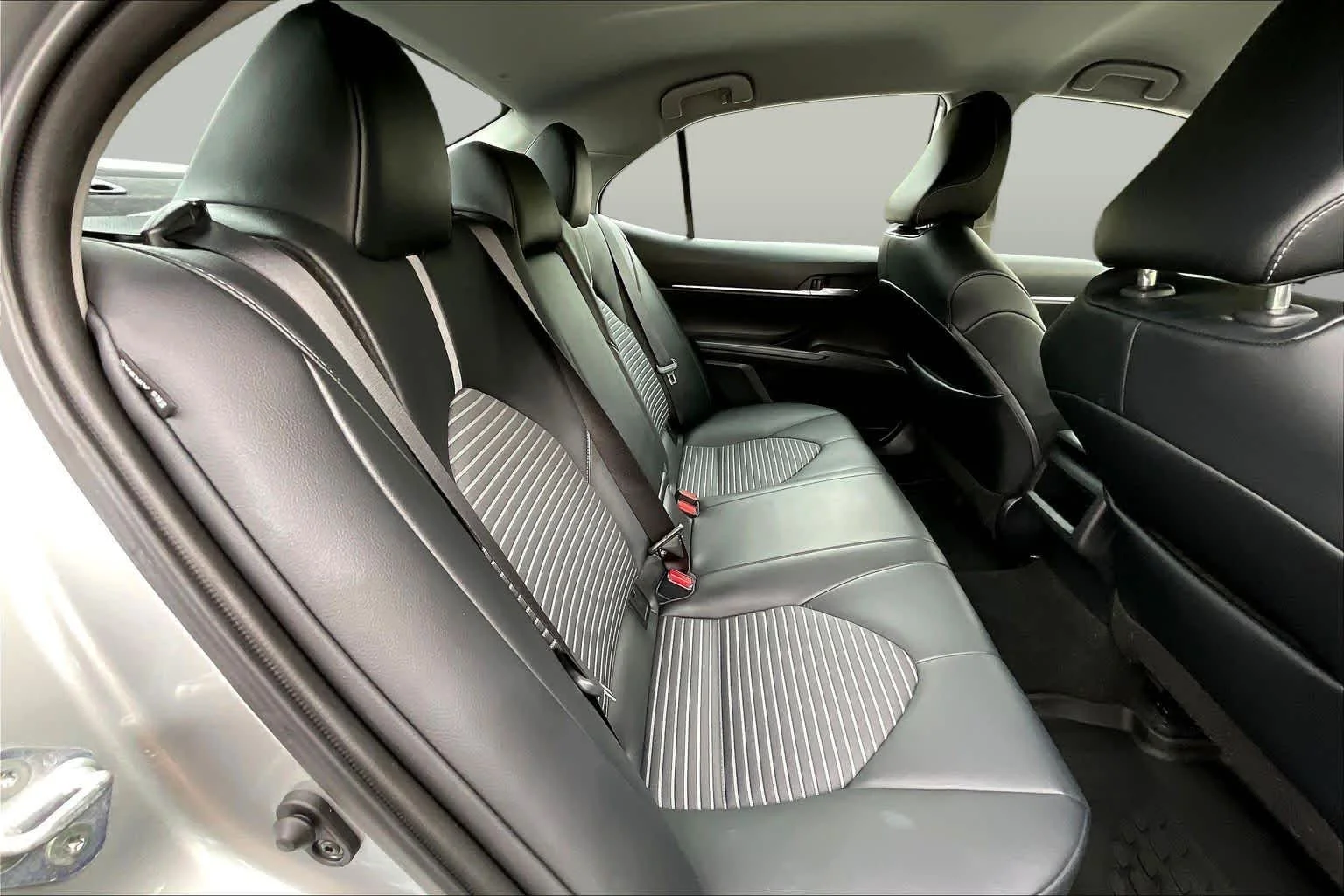 Used 2023 Celestial Silver Metallic Toyota SE image 20