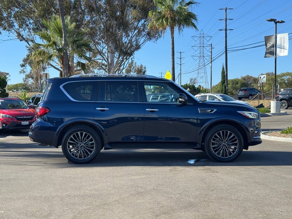 Used 2024 Blue INFINITI Premium Select image 31