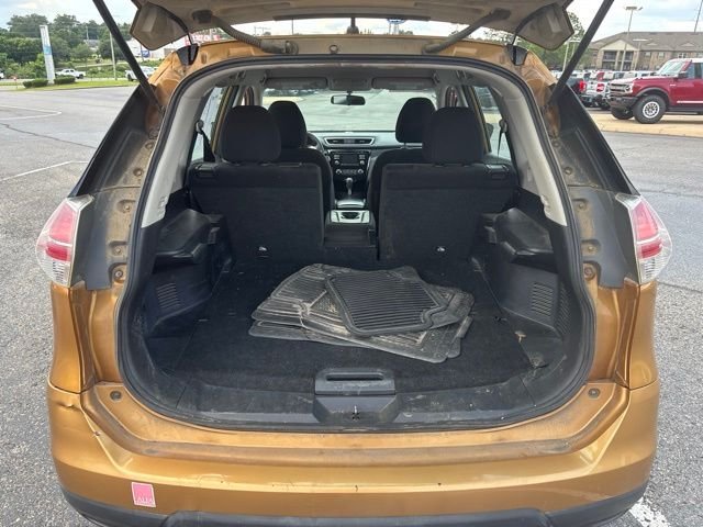 Used 2014 Orange Nissan S image 16