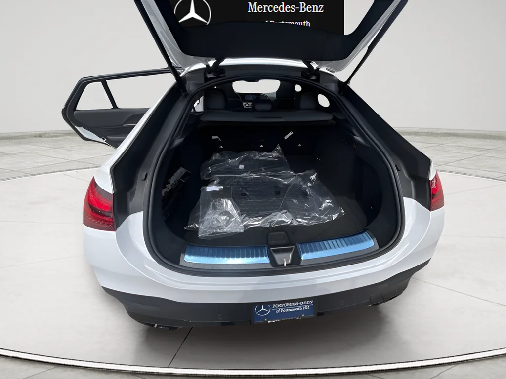 Used 2025 White Mercedes-Benz GLE 53 AMG® image 24