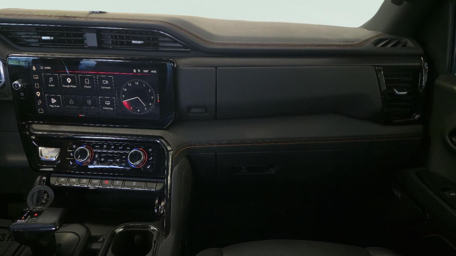 Used 2023 Summit White GMC AT4 image 21