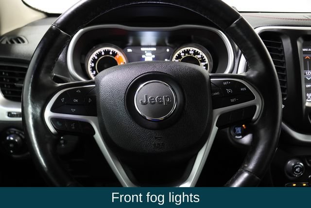 Certified Used 2016 Gray Jeep Trailhawk image 19