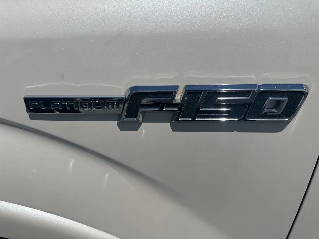 Used 2013 White Ford Platinum image 32