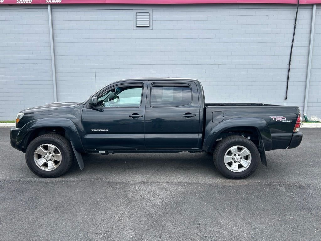Used 2010 Black Toyota Base image 8