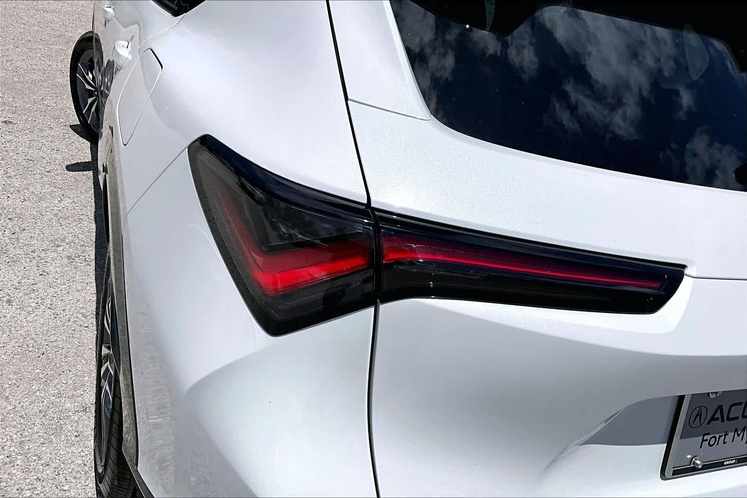 New 2026 Platinum White Pearl Acura  image 14