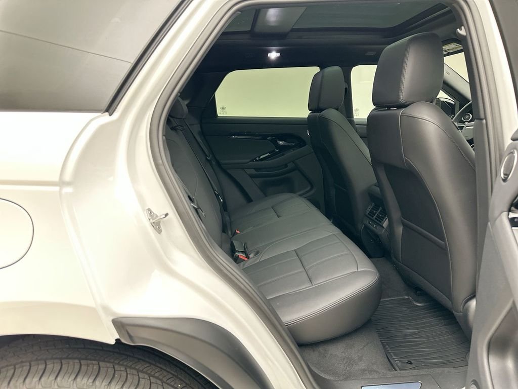 New 2026 Fuji White Land Rover S image 15