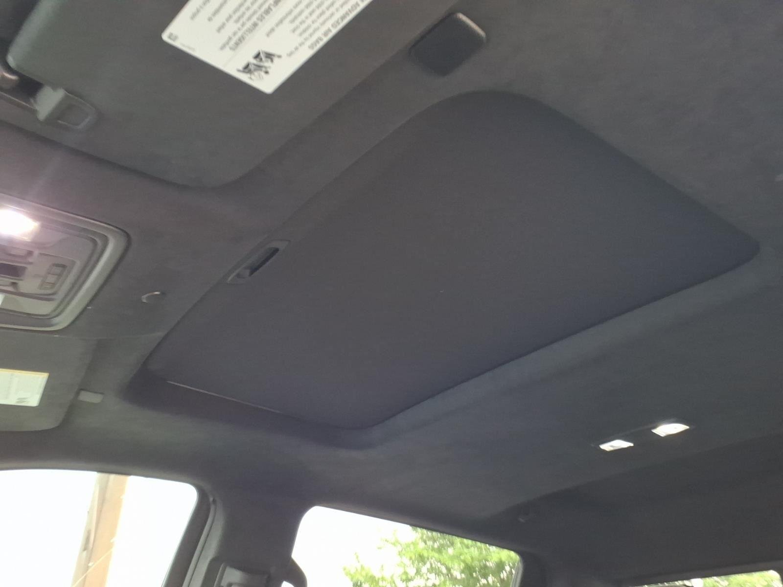 Used 2024 Dynamic Blue Metallic GMC AT4X image 6