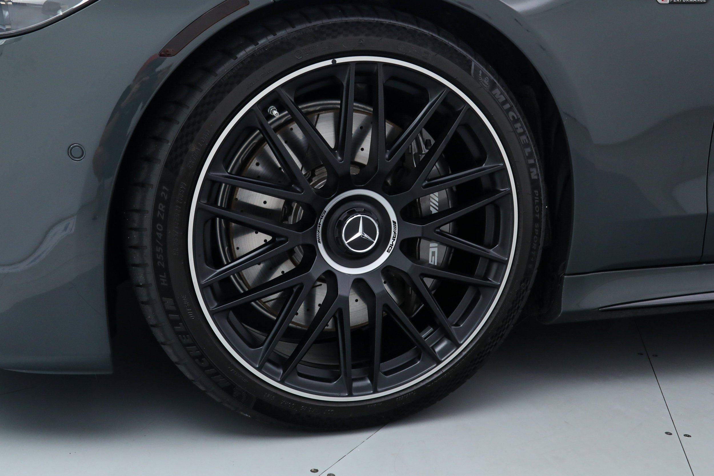 Used 2025 Gray Mercedes-Benz S 63 E AMG® image 13