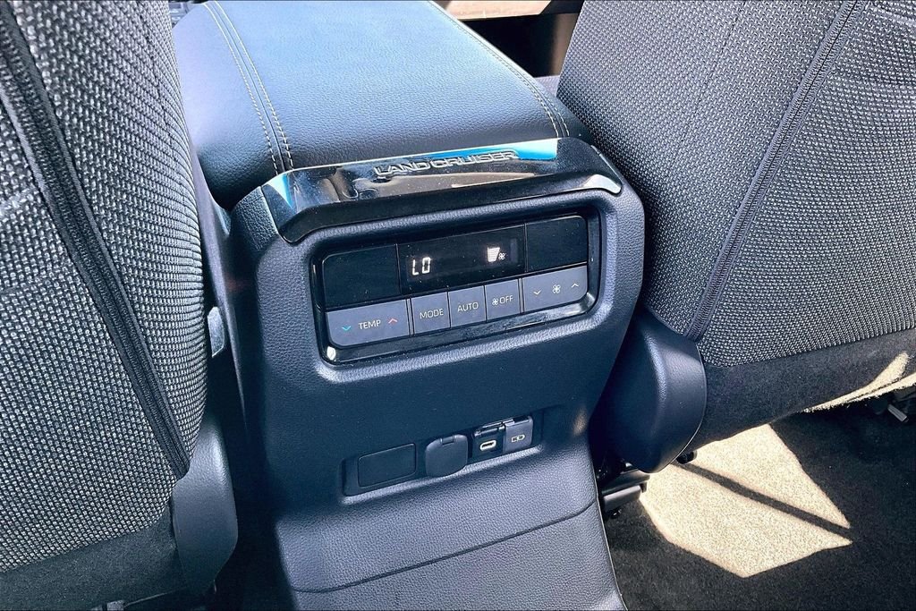 Used 2024 Ice Toyota 1958 image 22