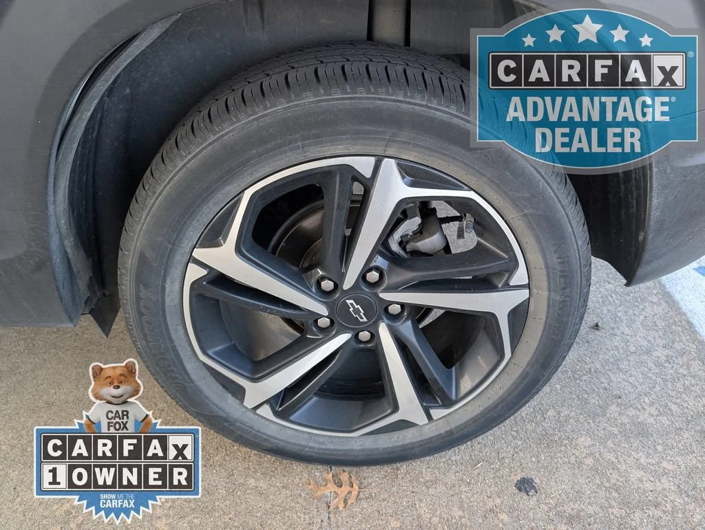 Used 2023 Summit White Chevrolet RS image 7