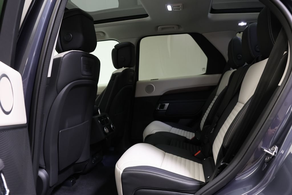 New 2026 Varesine Blue Land Rover Dynamic SE image 35