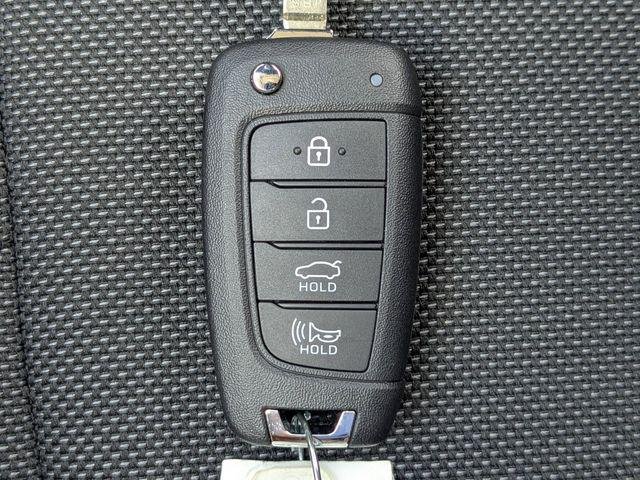 New 2026 Ecotronic Gray Hyundai SE image 92