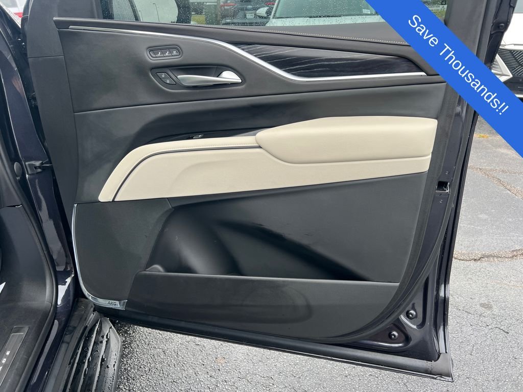 2023 Cadillac Escalade Sport - Photo 14