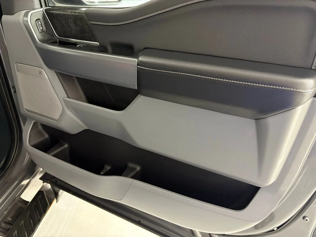 Used 2023 Gray Ford XLT image 42