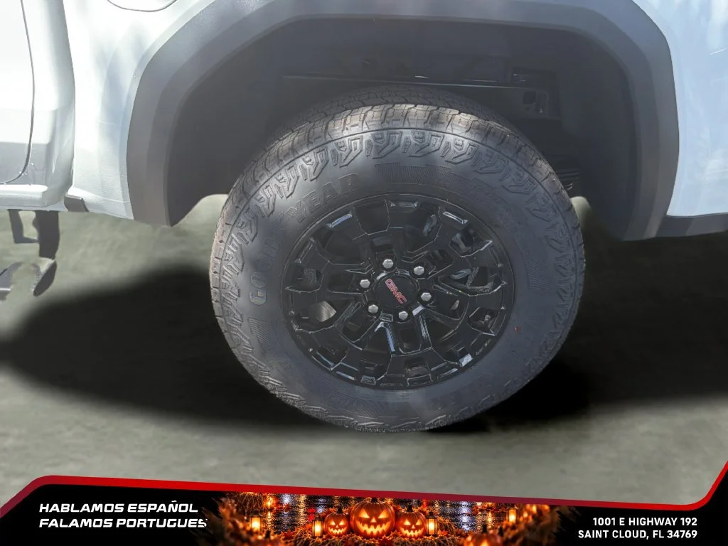 New 2026 Summit White GMC Elevation image 30