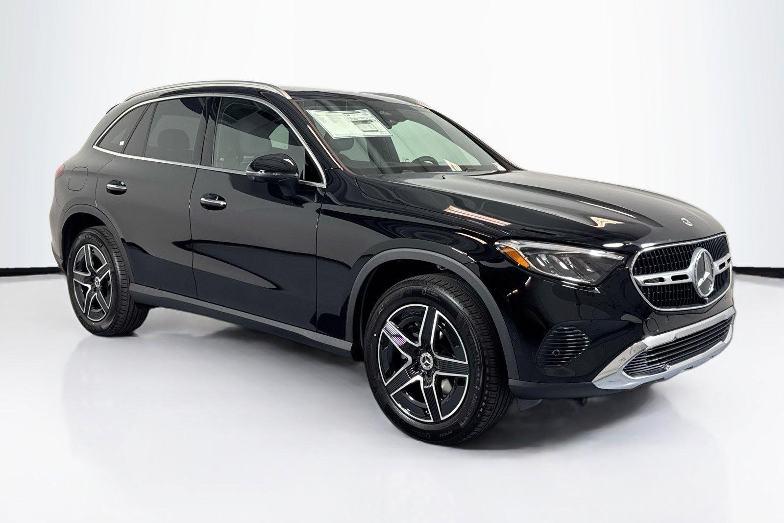 New 2026 Black Mercedes-Benz GLC 300 image 3