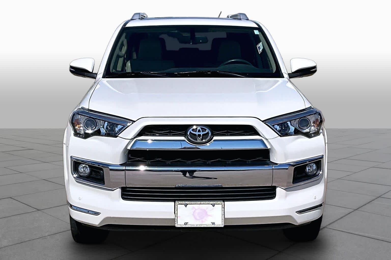 Used 2017 Blizzard Pearl Toyota Limited image 4