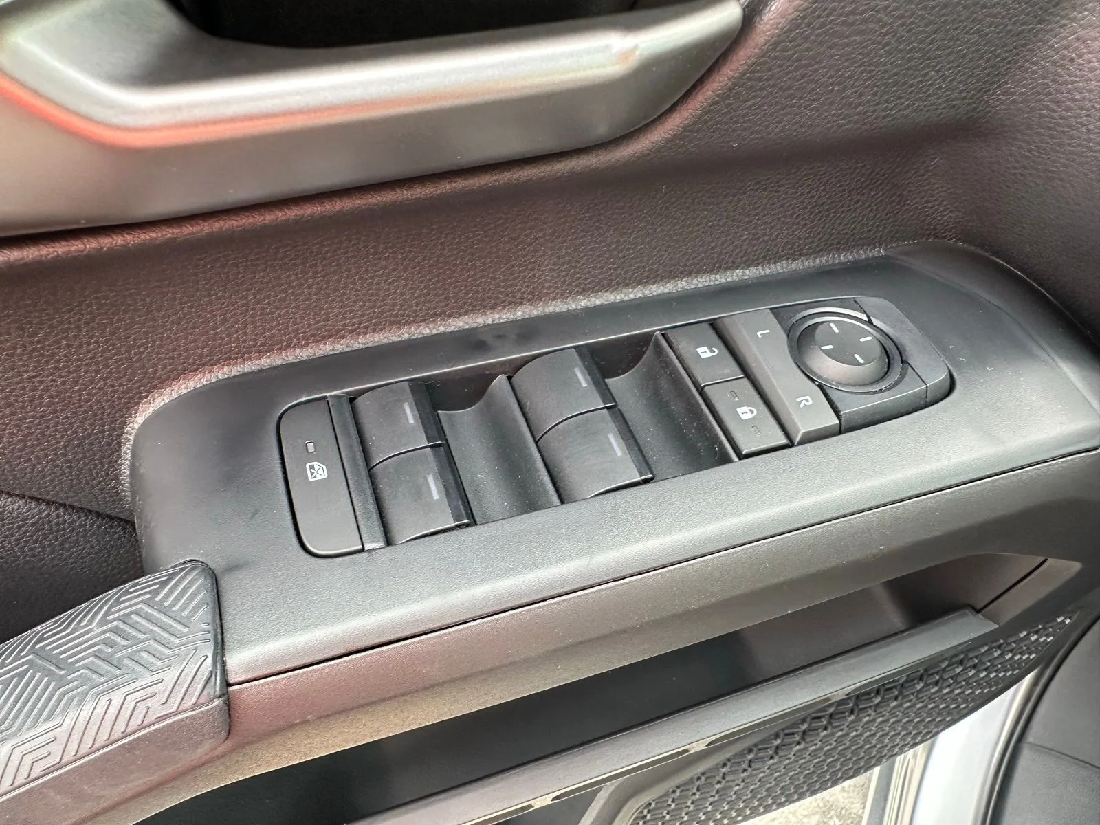 2026 Toyota Tacoma TRD Off Road - Photo 10