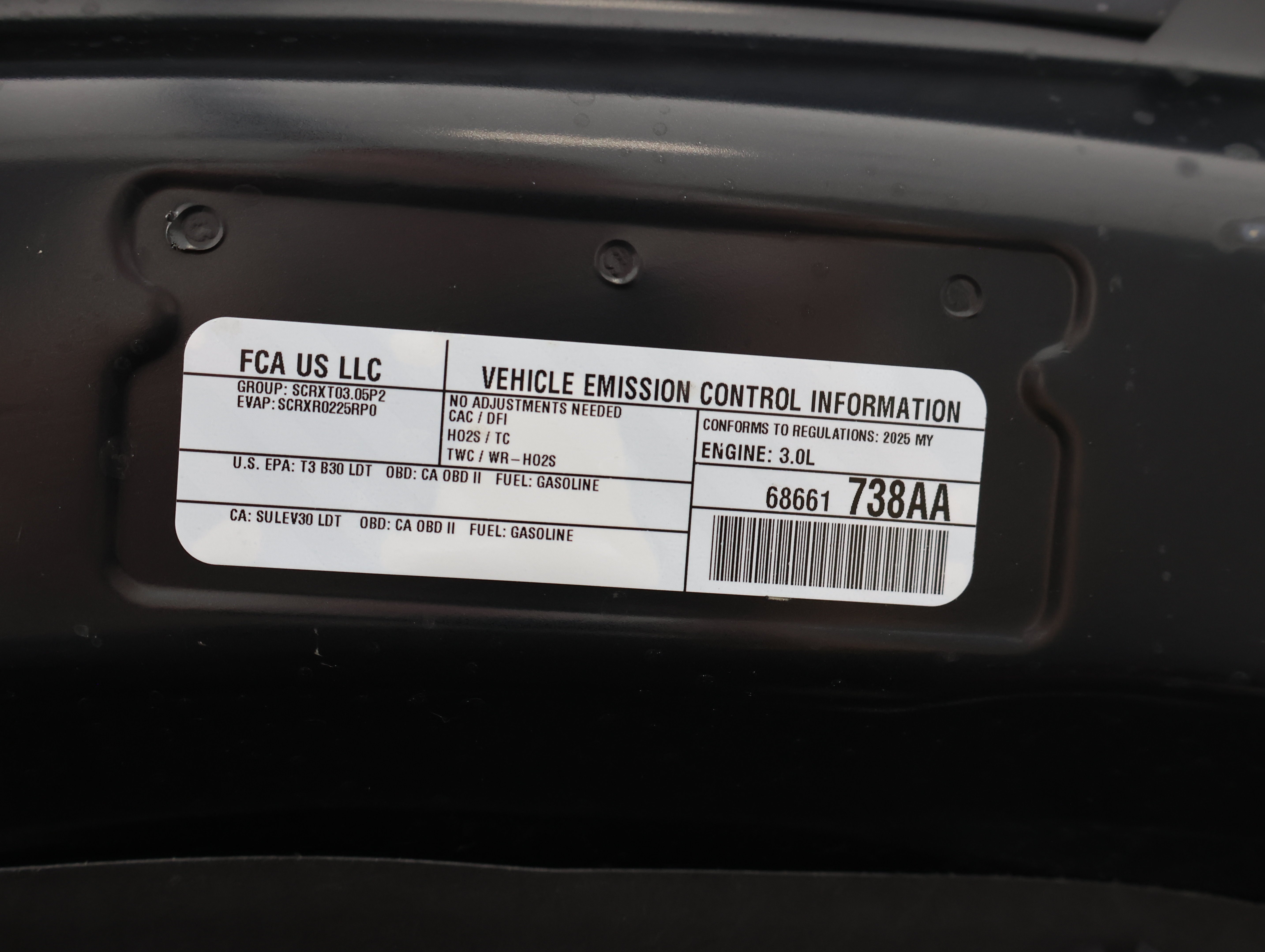 Used 2025 Diamond Black Crystal Pearlcoat Ram Limited image 21