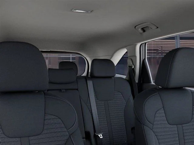 New 2026 Glacial White Pearl Kia LX image 27