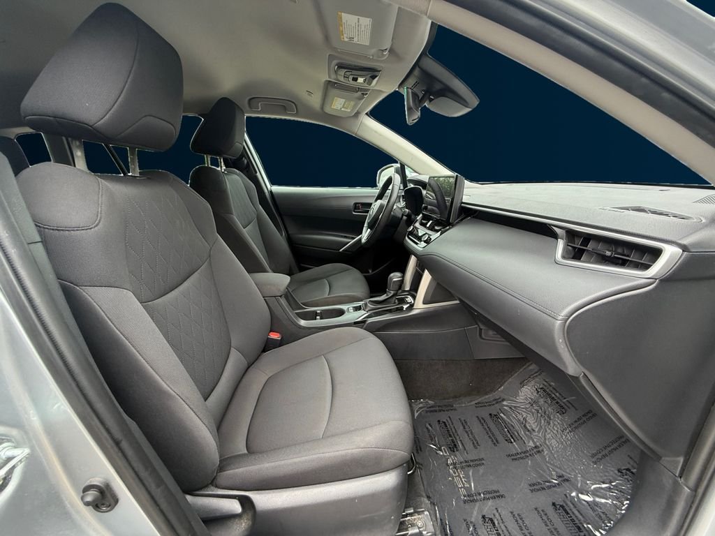 Used 2023 Silver Toyota LE image 17