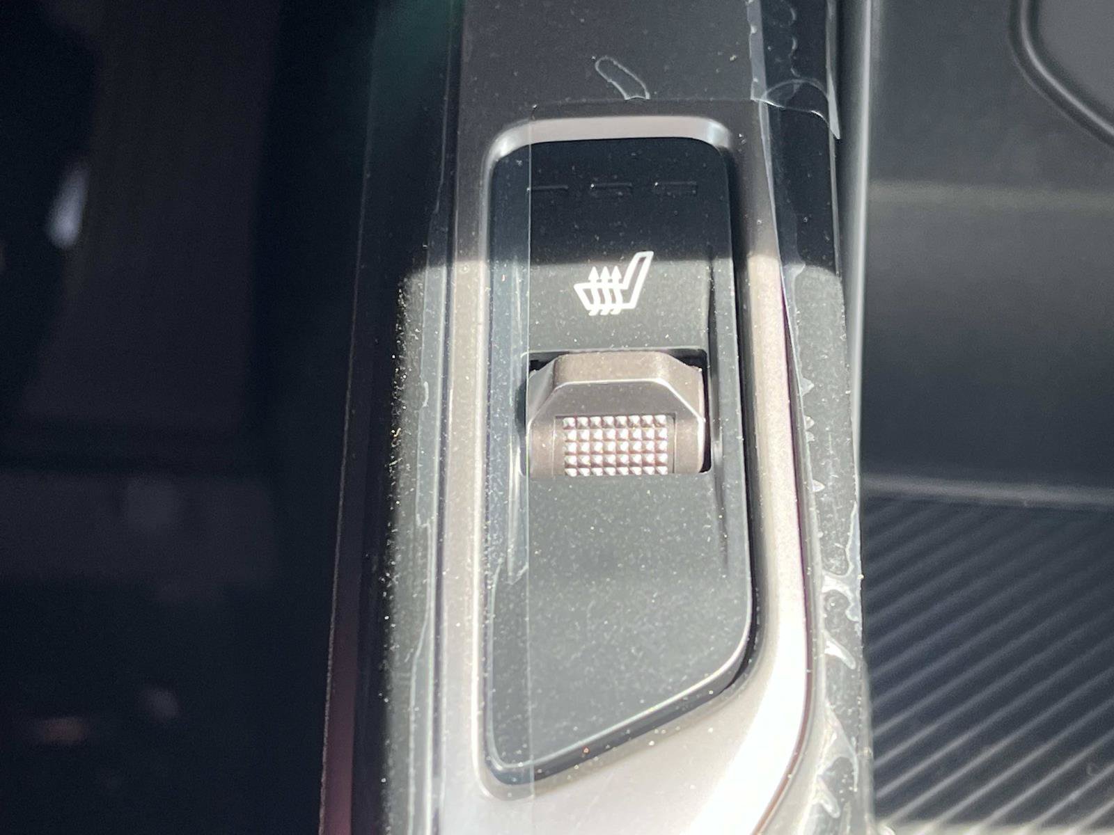 New 2026 Wolf Gray Kia S image 30