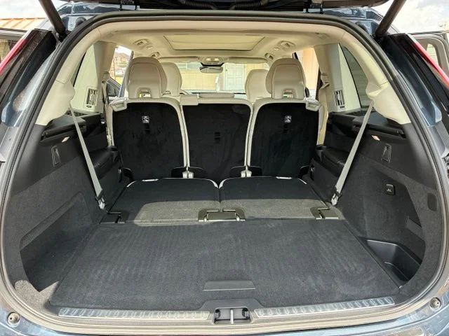 New 2026 Denim Blue Volvo Ultra image 7