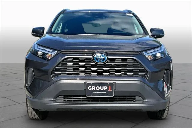 Certified Used 2024 MAGNETIC GRAY MET. Toyota  image 4