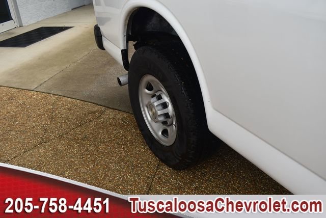 2023 Chevrolet Express Cargo Work Van - Photo 12