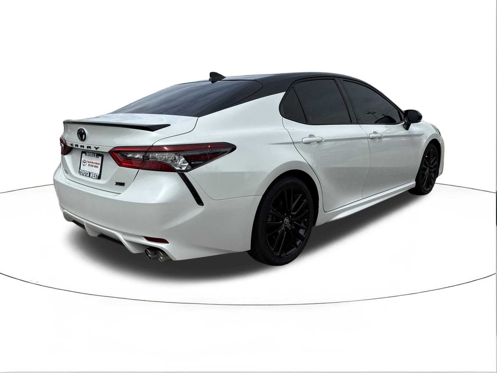 Used 2023 Wind Chill Pearl/Midnight Black Metallic Toyota XSE image 3