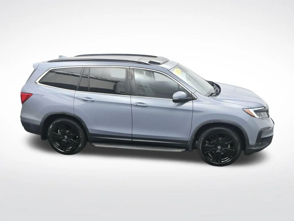 Certified Used 2022 Sonic Gray Pearl Honda Special Edition image 34