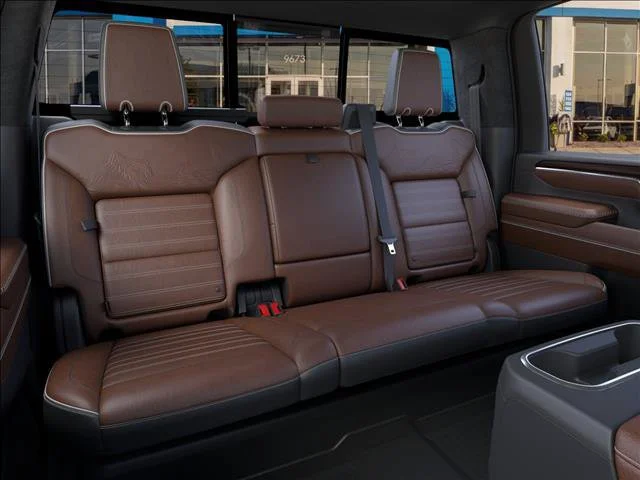 2026 GMC Sierra 2500HD Denali Ultimate - Photo 17