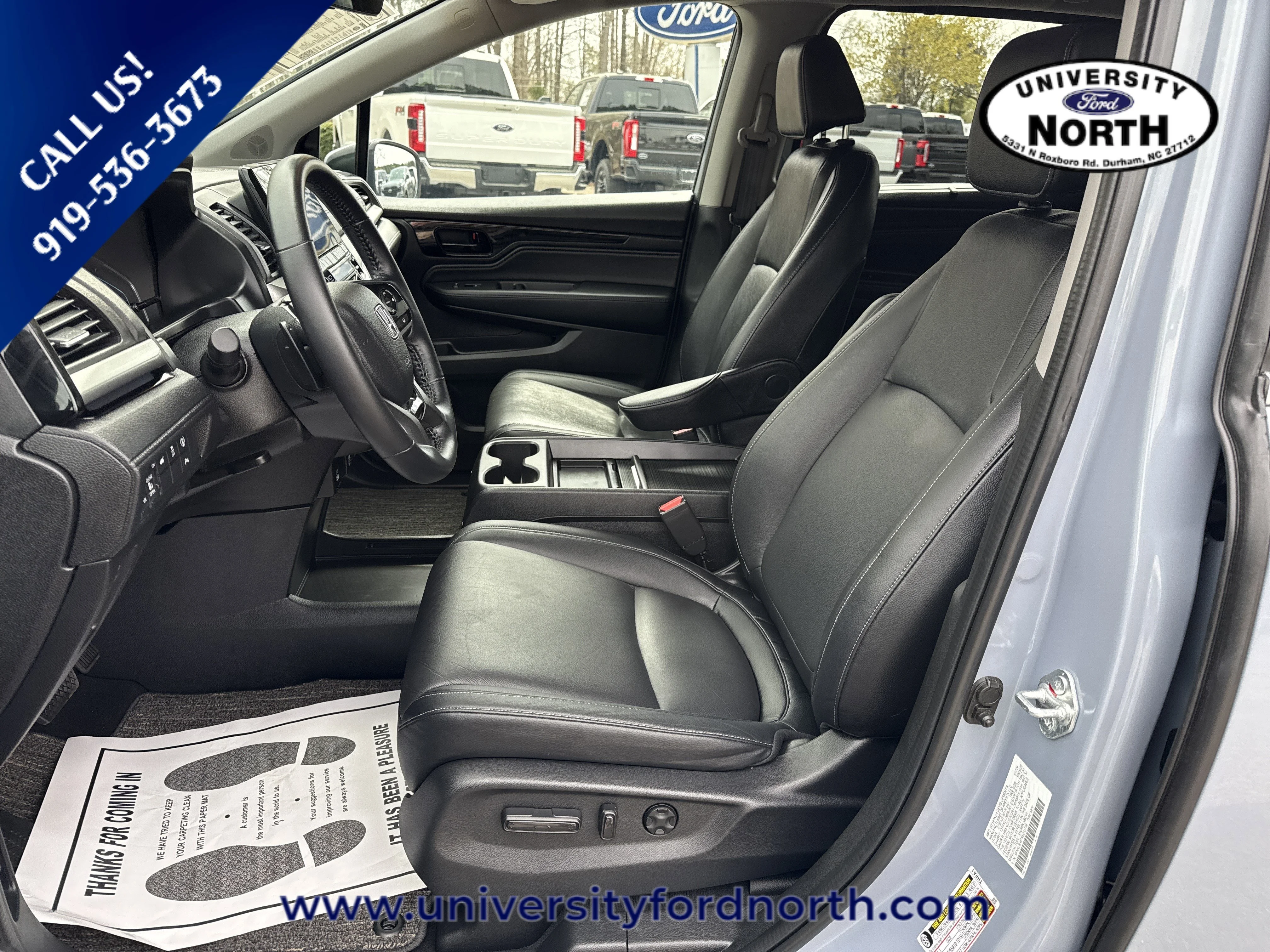 Used 2024 Sonic Gray Pearl Honda Touring image 15