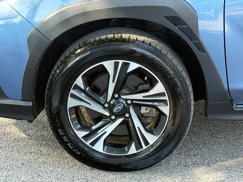 Used 2024 Blue Subaru Premium image 6